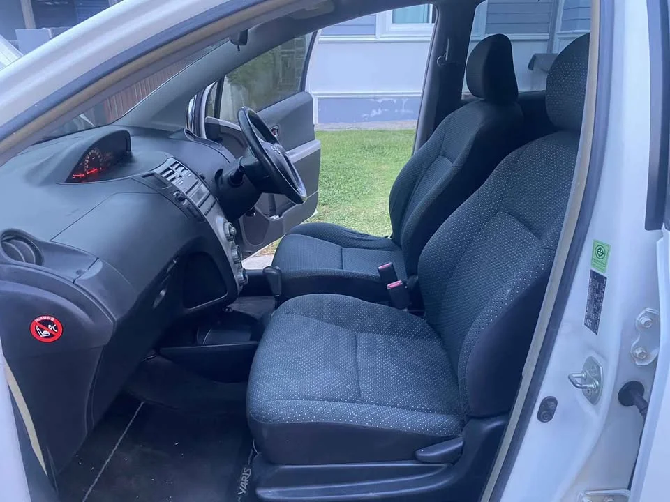 2008 Toyota Yaris II 2