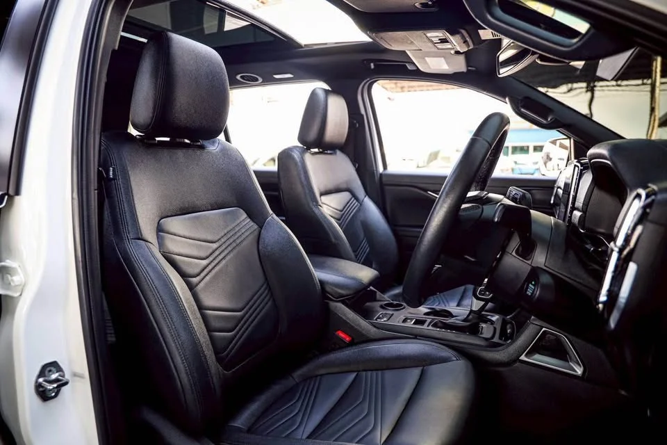 2023 Ford Everest III 2