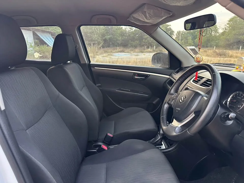 2013 Suzuki Swift II 2