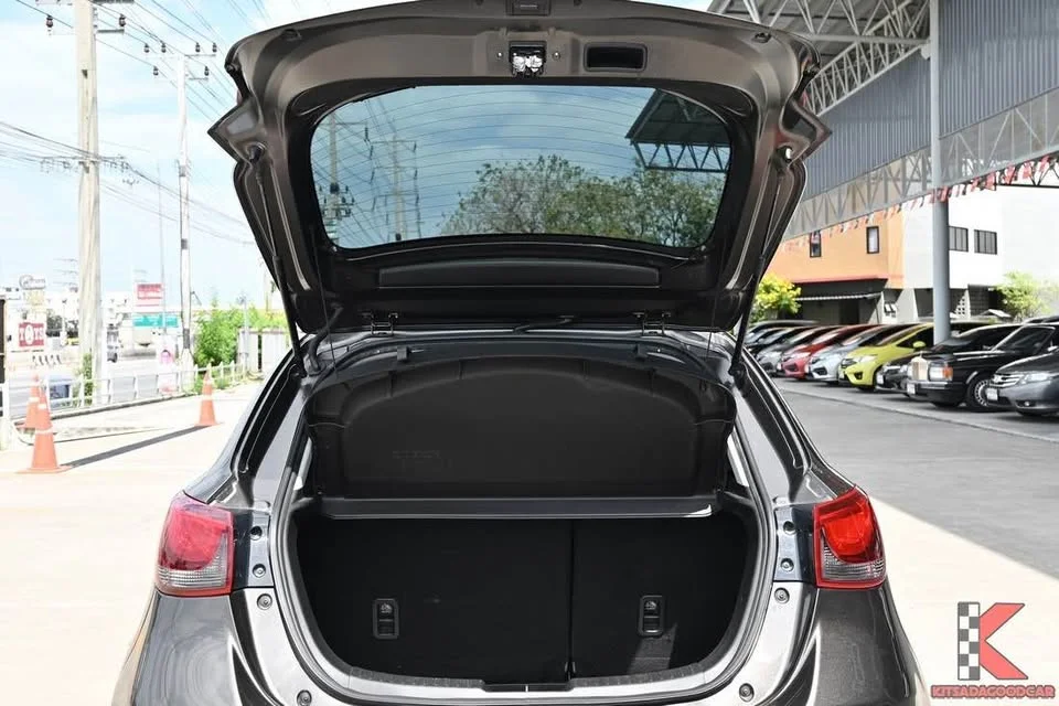 2019 Mazda 2 III 3