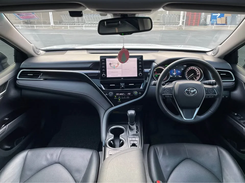 2022 Toyota Camry VIII (XV70) 2
