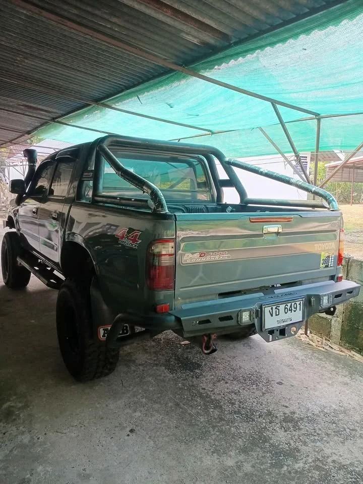 2003 Toyota Hilux Tiger VI 3