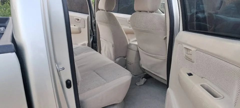2005 Toyota Hilux VII 3