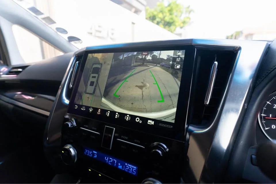 2015 Toyota Alphard, Vellfire III (AH30) 3