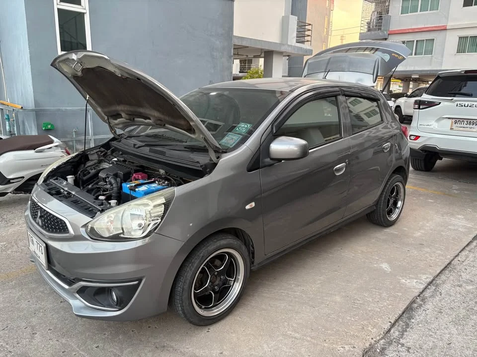 2016 Mitsubishi Mirage VI 2
