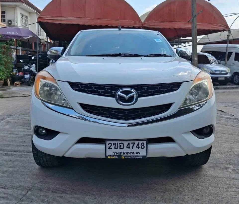 2012 Mazda BT-Series II 3