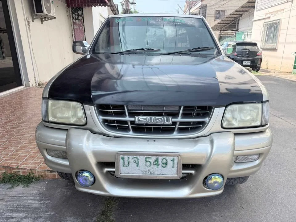 2000 Isuzu Faster Dragon Eyes III 2