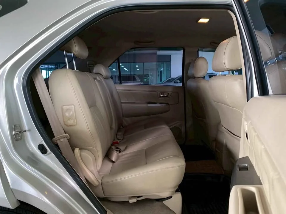 2007 Toyota Fortuner I 3