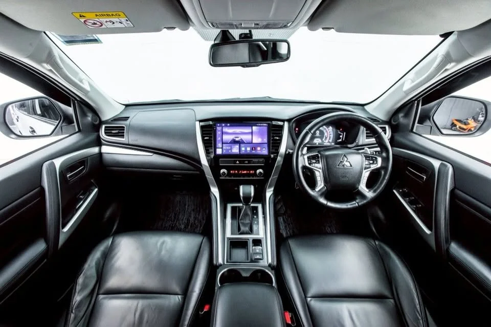 2020 Mitsubishi Pajero Sport III 3