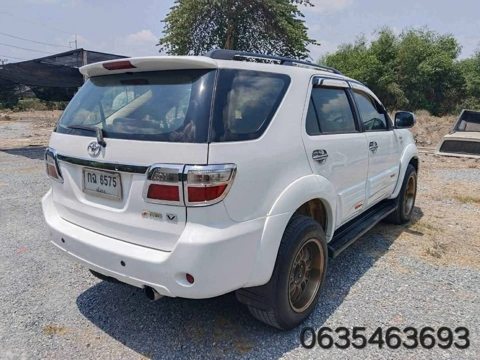 2006 Toyota Fortuner I 2