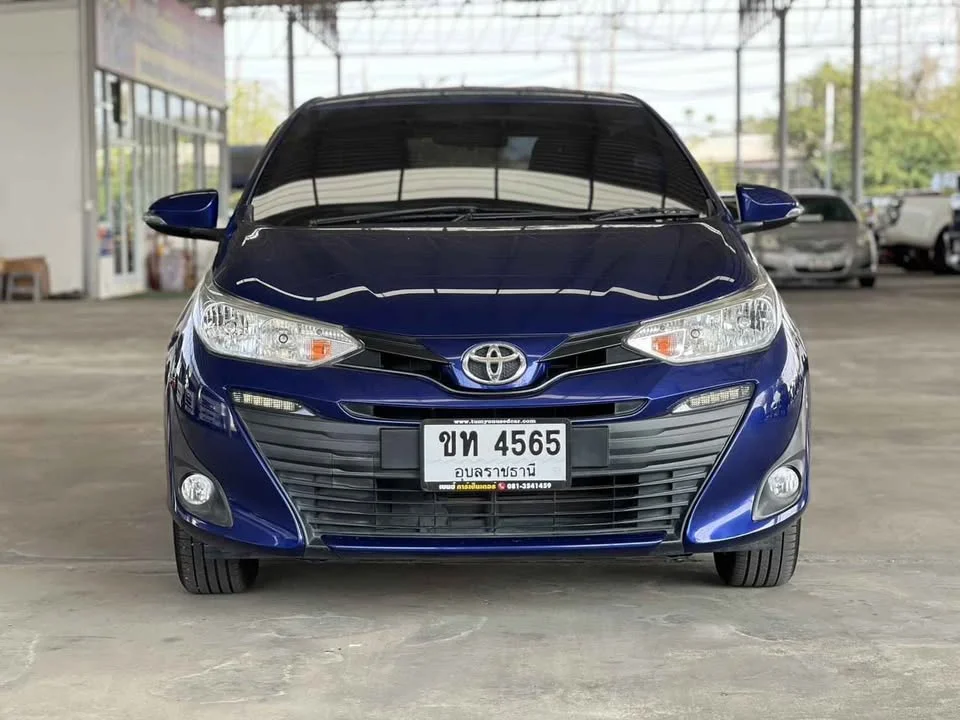 2019 Toyota Yaris ATIV III 3
