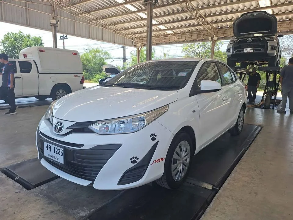 2018 Toyota Yaris ATIV III 3