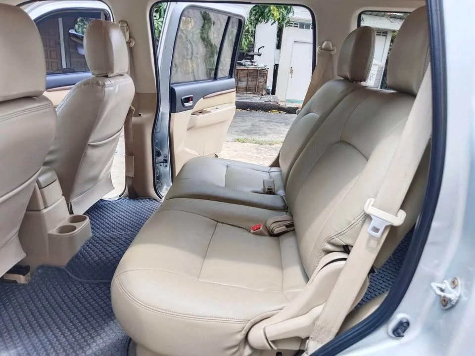 2012 Ford Everest I 3