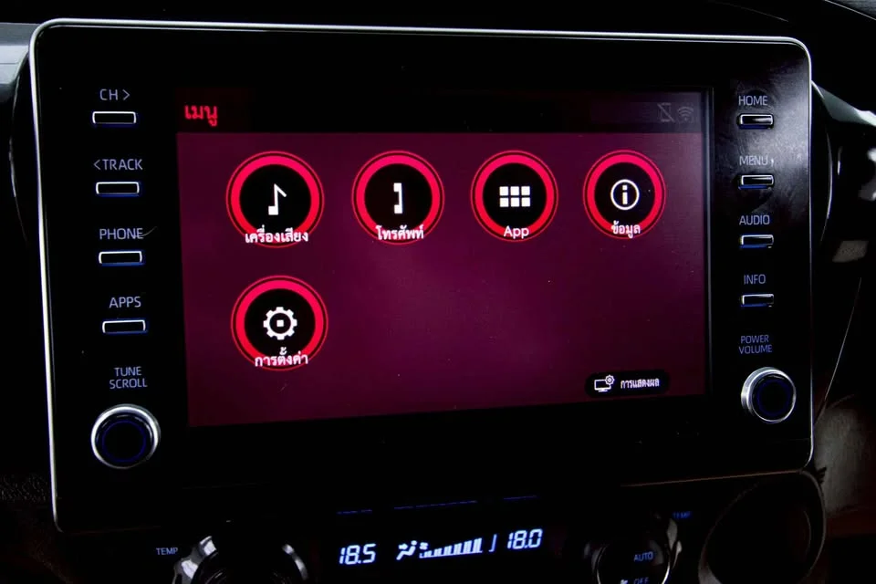 2022 Toyota Hilux VIII 3