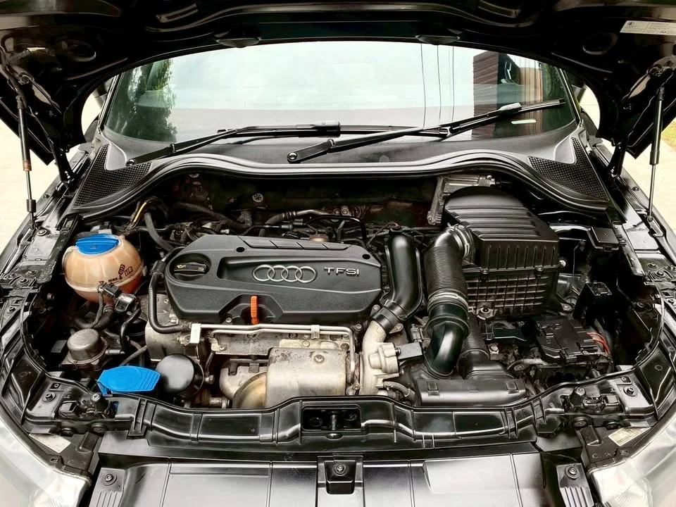 2010 Audi A1 8X 2
