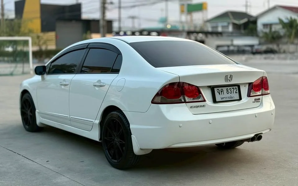 2009 Honda Civic VIII 3