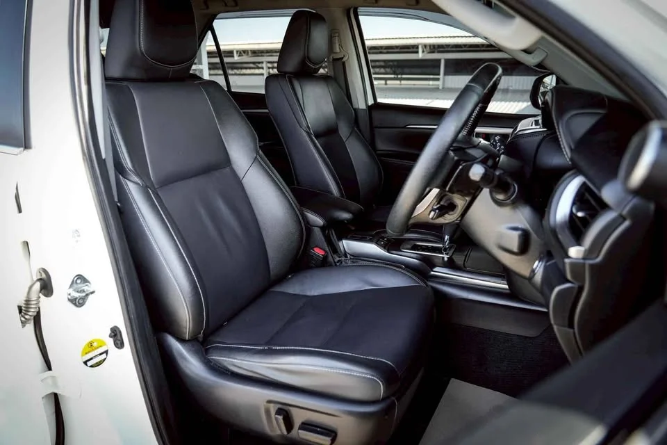 2022 Toyota Fortuner II 3