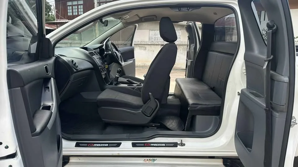 2015 Mazda BT-Series II 2
