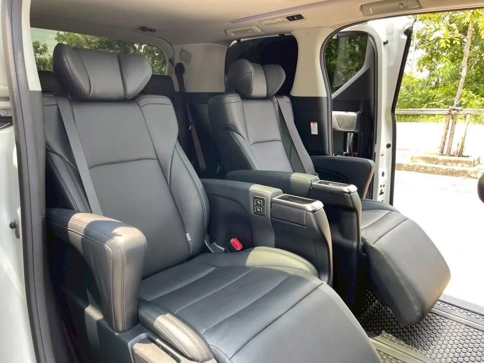 2023 Toyota Alphard, Vellfire III (AH30) 3