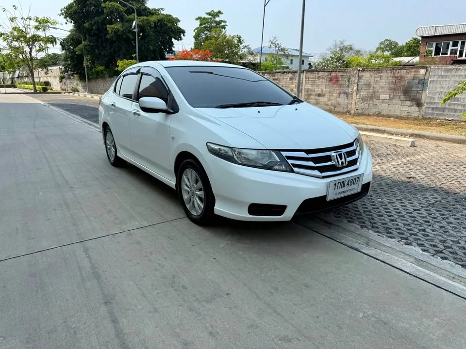 2012 Honda City V 3