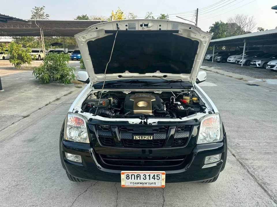 2006 Isuzu MU-7 2