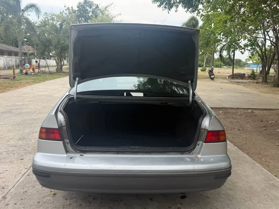 2002 Toyota Camry IV (XV20) 2