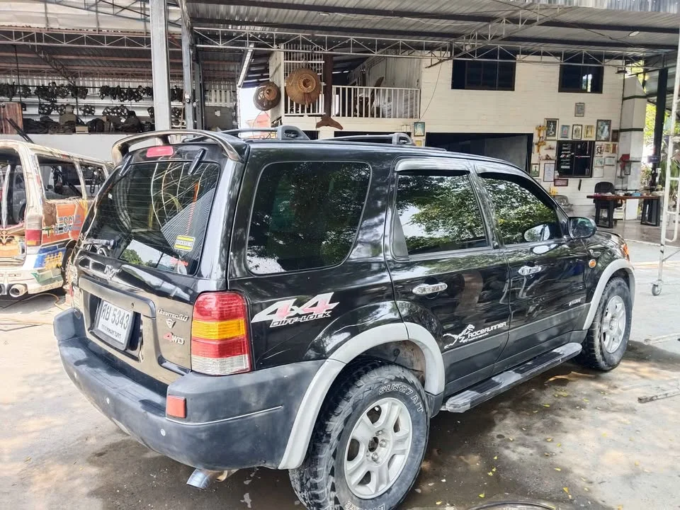 2004 Ford Escape I 2