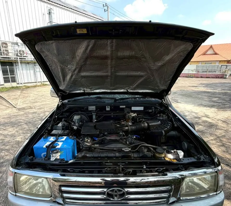 2003 Toyota Sport Rider I 3