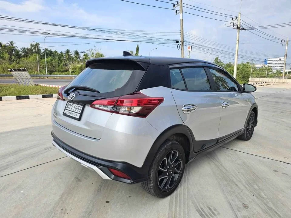 2020 Toyota Yaris III 3