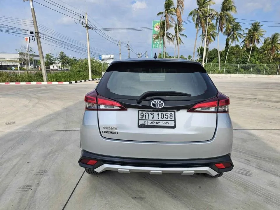 2020 Toyota Yaris III 2