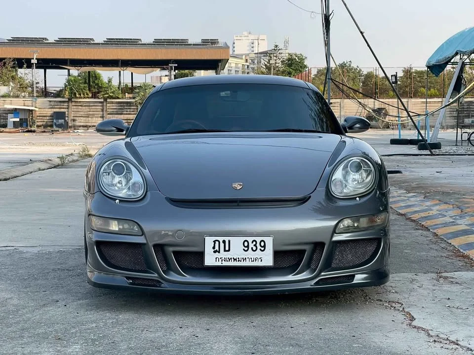 2010 Porsche Boxster and Cayman II 3