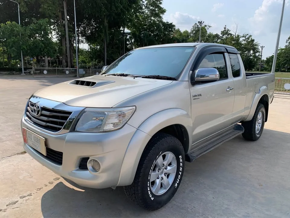 2012 Toyota Hilux VII 3