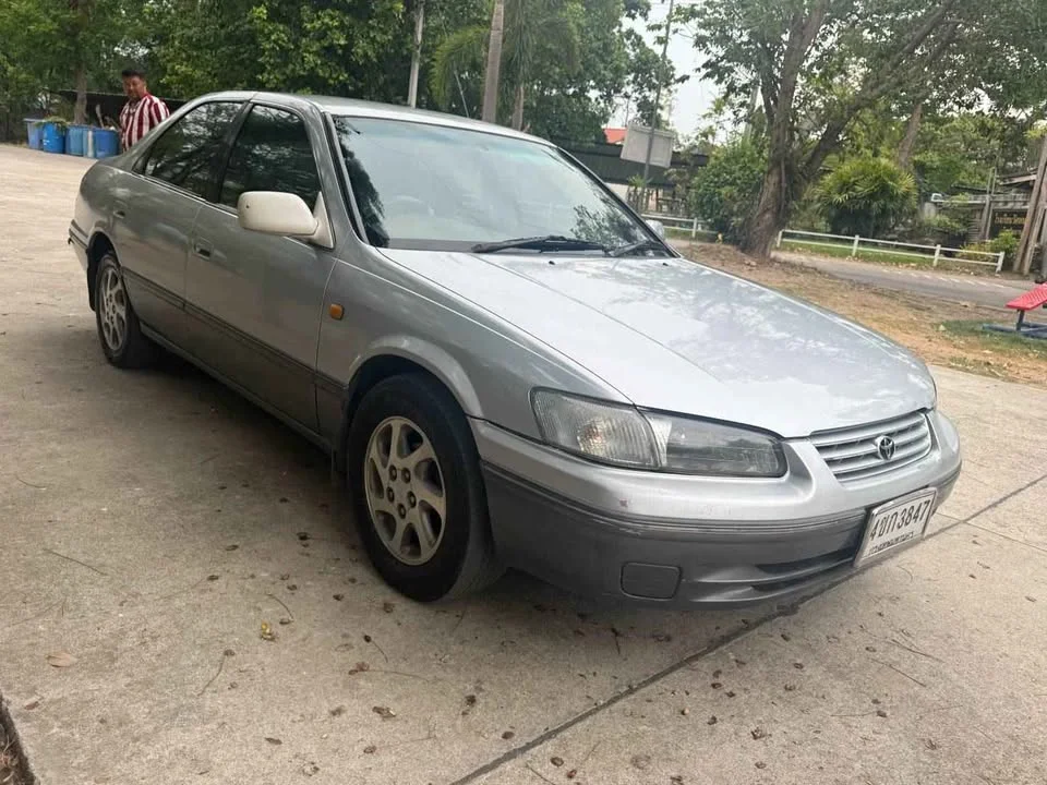 2002 Toyota Camry IV (XV20) 3