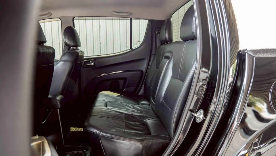 2014 Mitsubishi Triton IV 3
