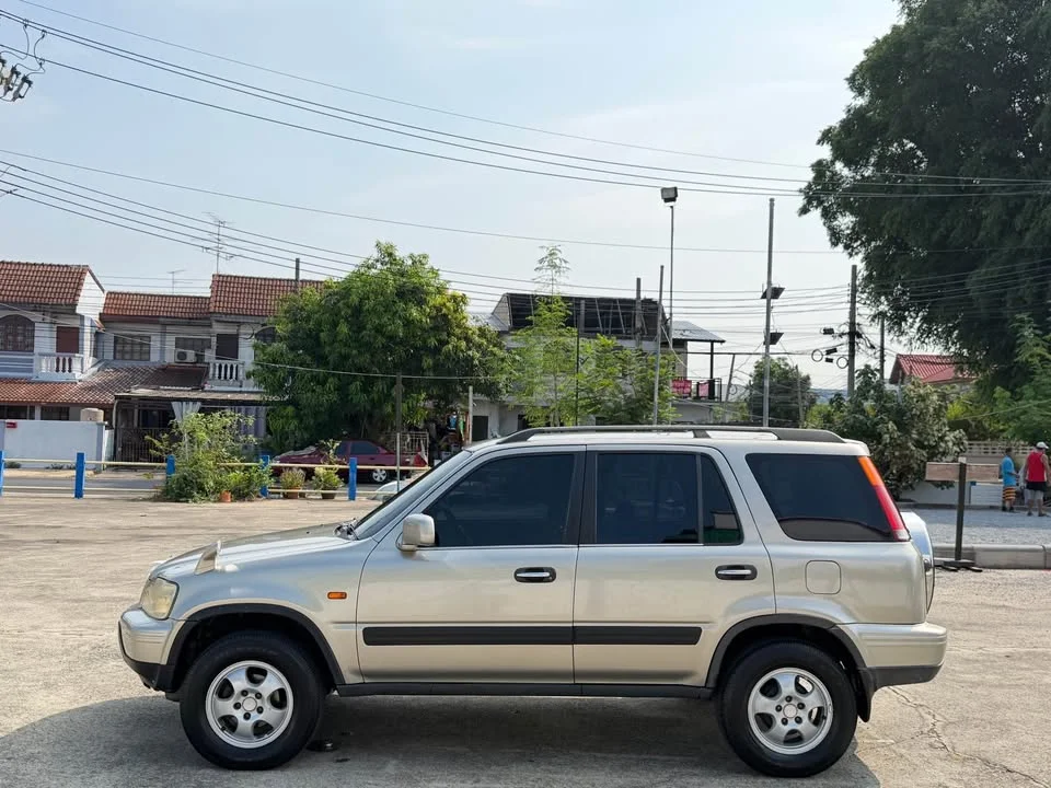 2000 Honda CR-V I 3