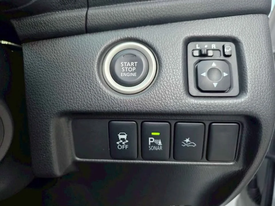 2020 Mitsubishi Pajero Sport III 2
