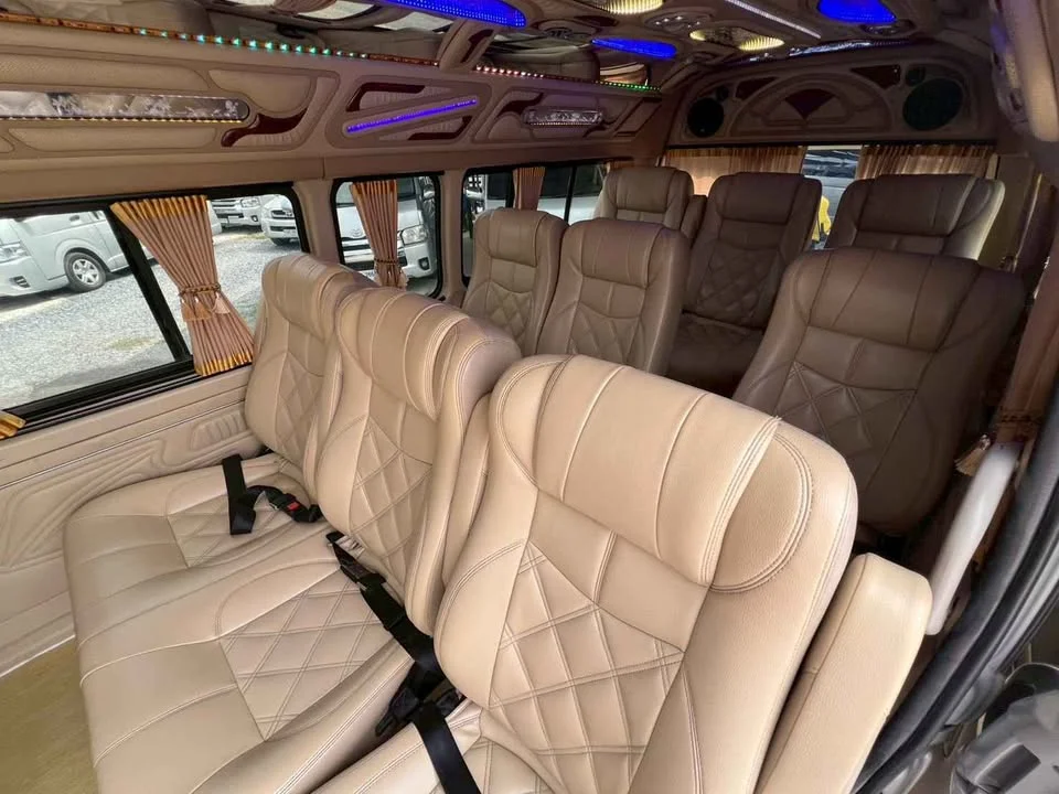 2009 Toyota Commuter V (H200) 2