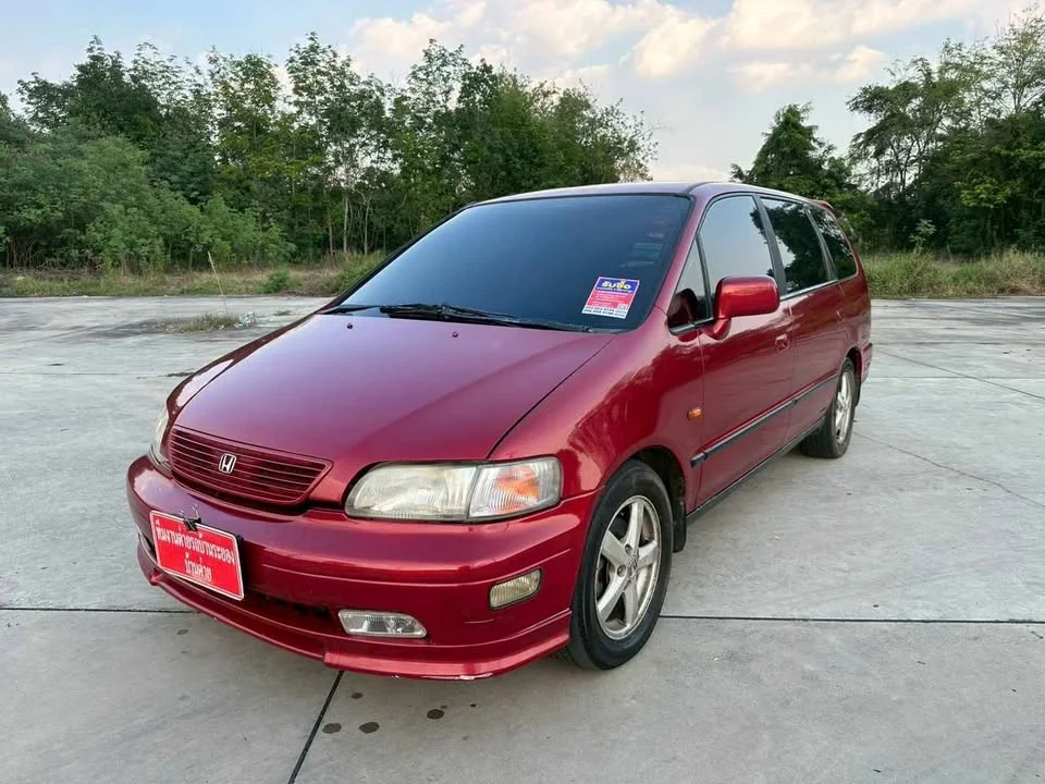 1995 Honda Odyssey I 3