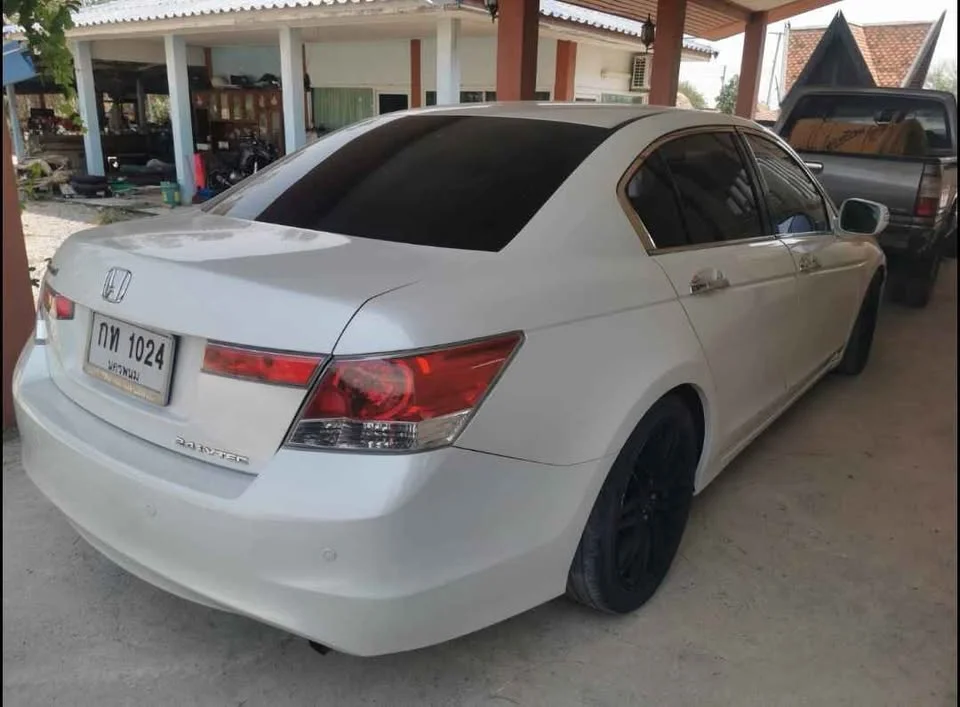 2008 Honda Accord VIII 2