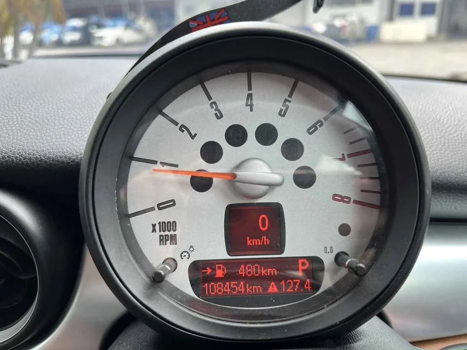 2011 Mini Cabrio II 3