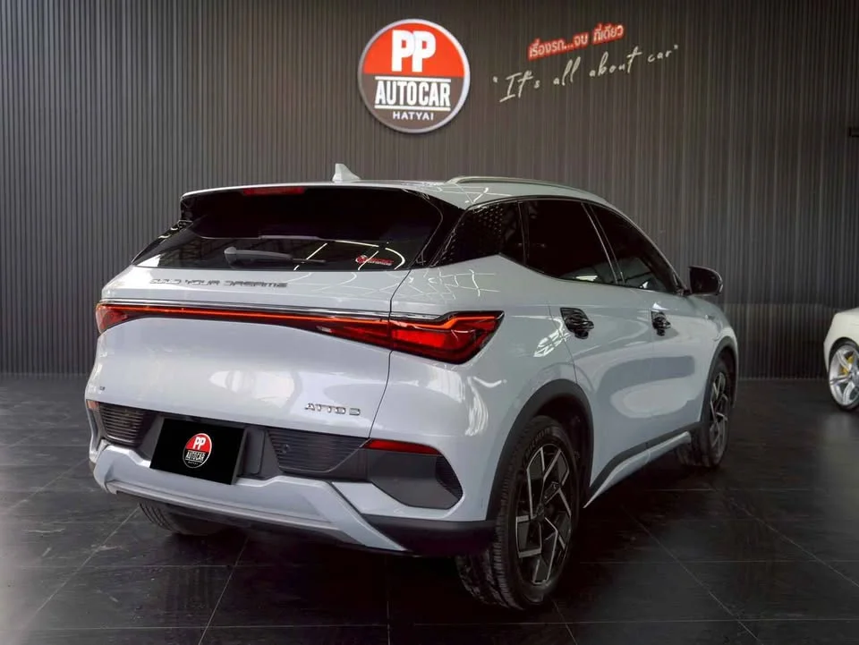 2023 BYD Atto 3 2