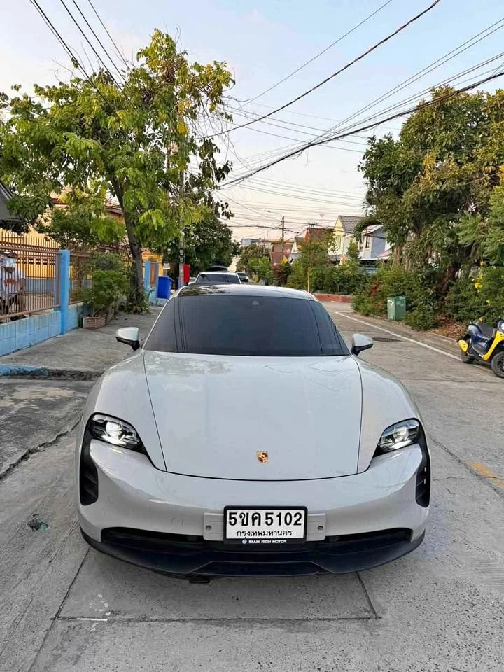 2023 Porsche Taycan 9J1 3