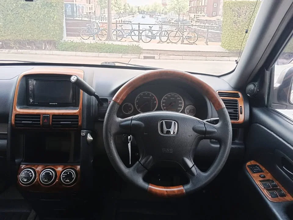 2003 Honda CR-V II 2