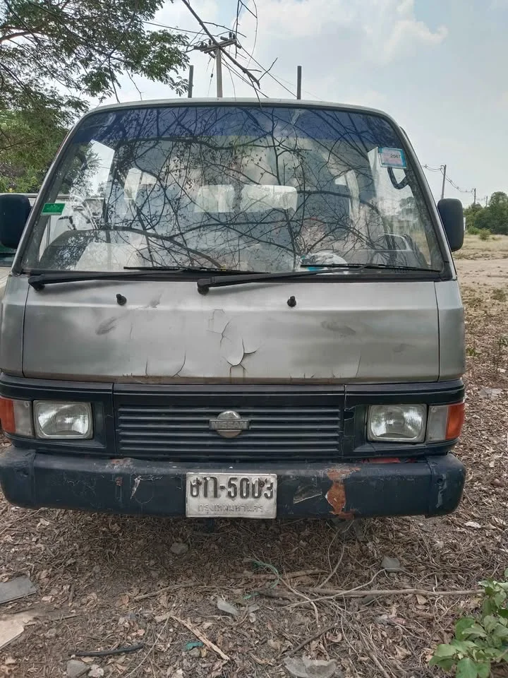 1980 Nissan Urvan IV (E24) 2