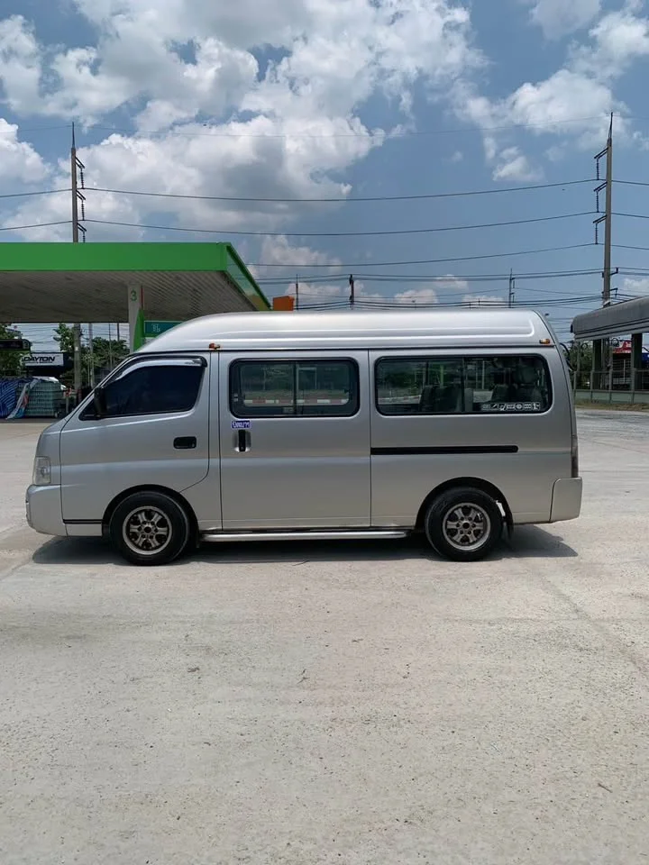 2003 Nissan Urvan V (E25) 3