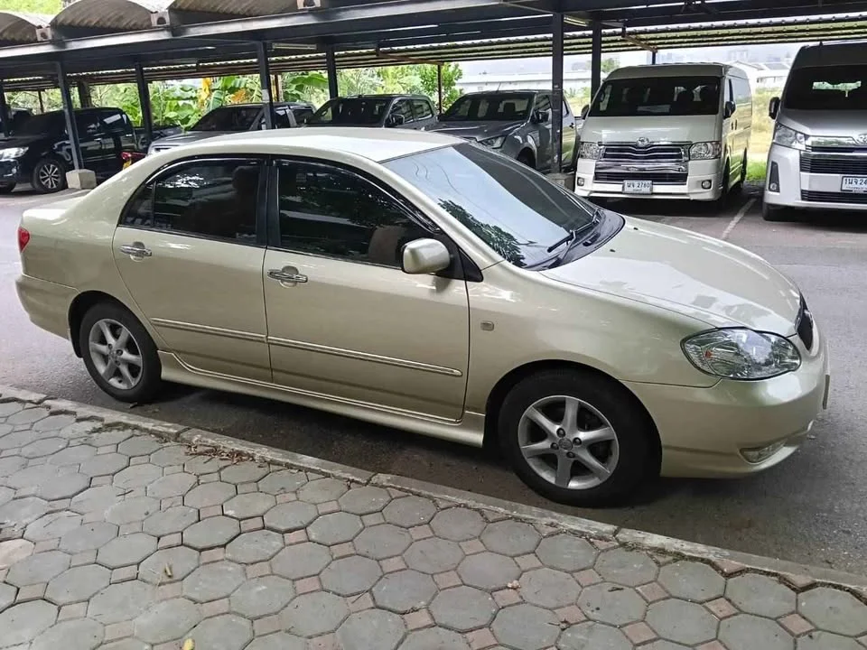 2002 Toyota Corolla Altis IX (E120) 2
