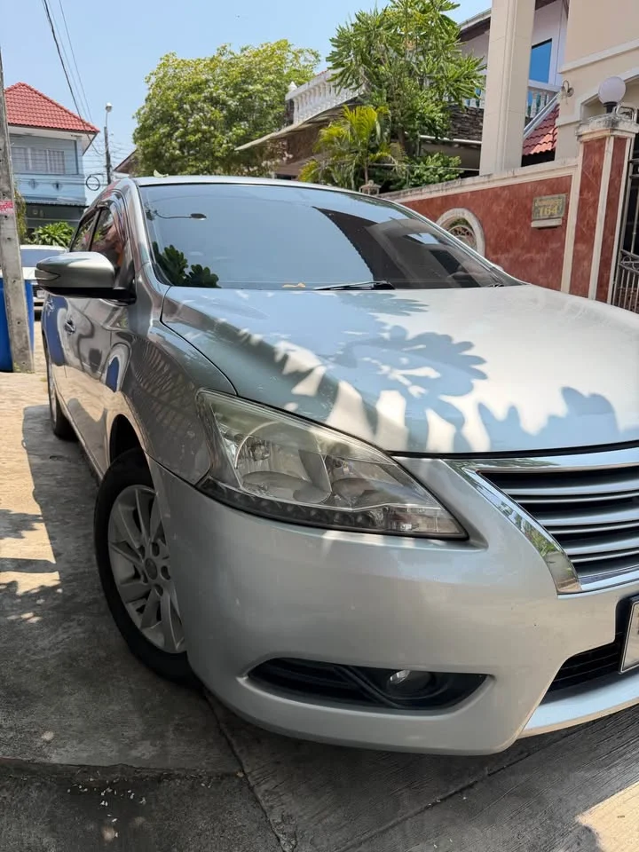2012 Nissan Sylphy III (B17) 3