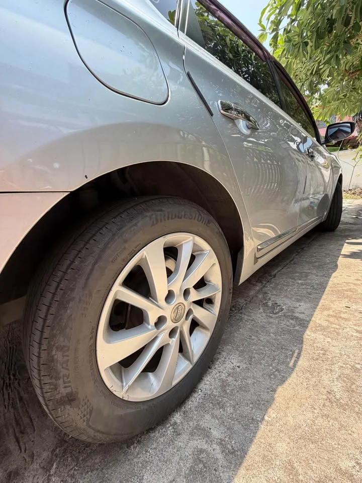 2012 Nissan Sylphy III (B17) 2