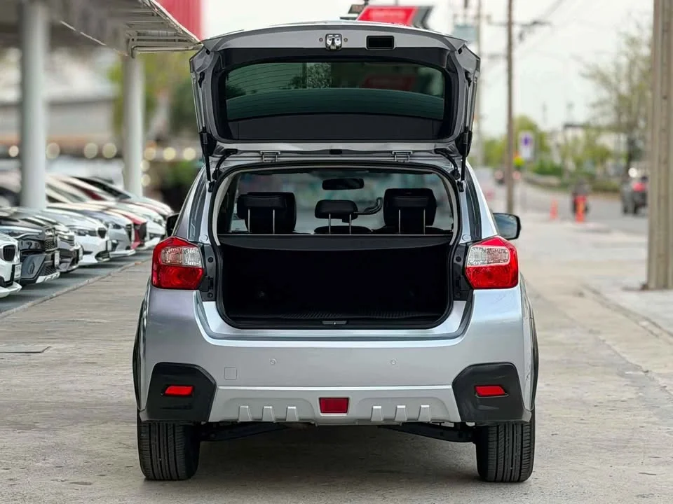 2014 Subaru XV I 2