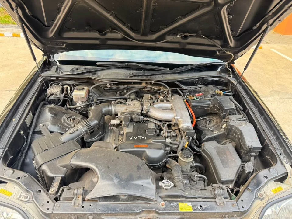 2001 Toyota Crown XI (S170) 2